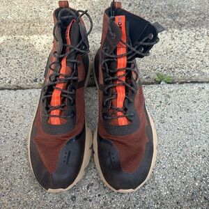 Men’s sorel hiking hybrid shoe like new 11.5